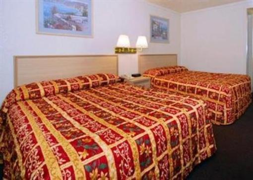фото отеля Econo Lodge Mineral Ridge