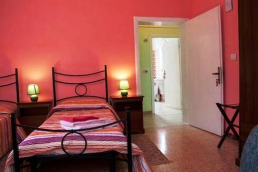 фото отеля Bed & Breakfast L'Arcobaleno Bastia Umbra