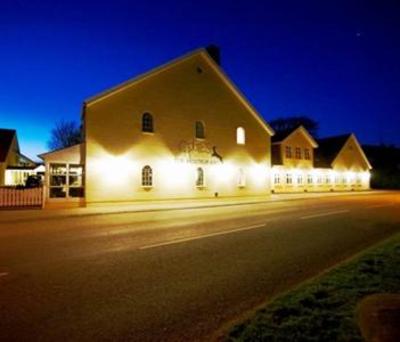 фото отеля Christie's Sdr. Hostrup Kro