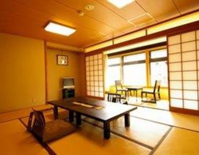 фото отеля Kamogawakan Inn Kyoto