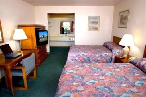 фото отеля Good Nite Inn - Salinas