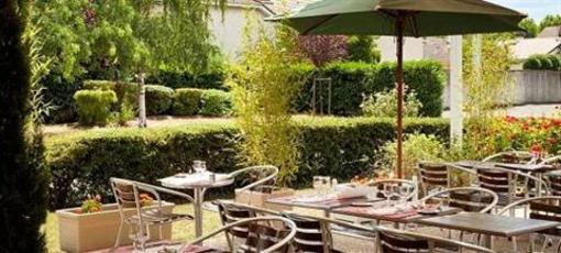 фото отеля Campanile Rouen Nord Hotel Mont-Saint-Aignan