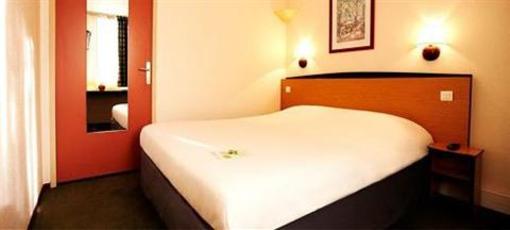 фото отеля Campanile Rouen Nord Hotel Mont-Saint-Aignan