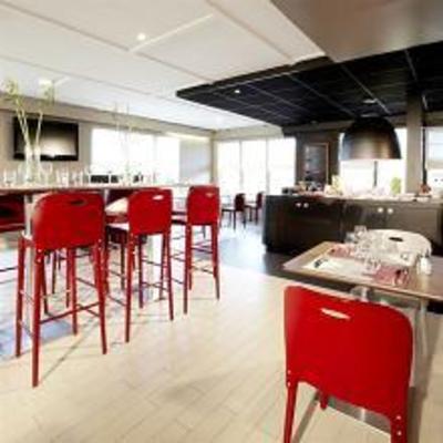 фото отеля Campanile Rouen Nord Hotel Mont-Saint-Aignan