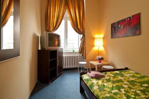 фото отеля Absynt Hostel