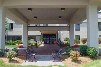 фото отеля Hampton Inn Columbus South