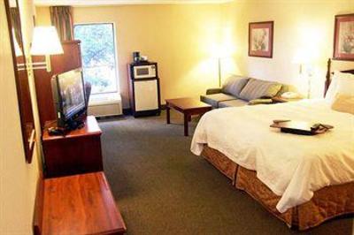 фото отеля Hampton Inn Columbus South