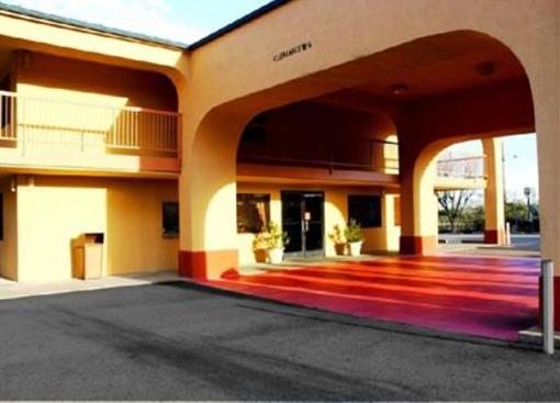 фото отеля Blytheville Inn