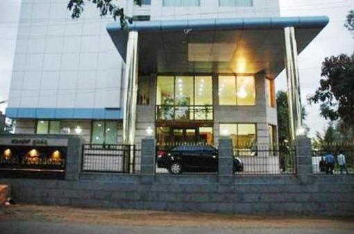 фото отеля Hotel Presidency Bangalore