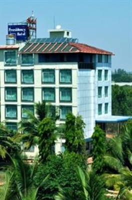 фото отеля Hotel Presidency Bangalore