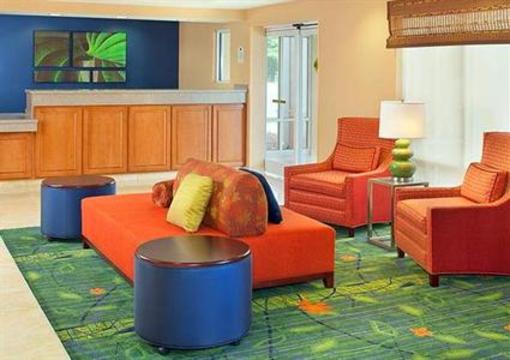 фото отеля Fairfield Inn Fayetteville I-95