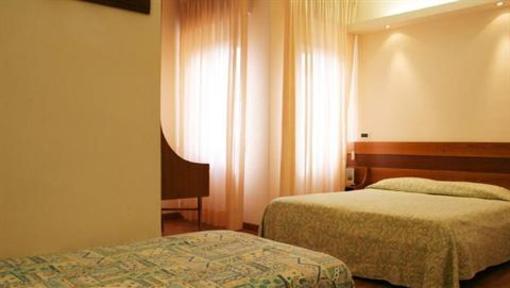 фото отеля Hotel Sirena Senigallia