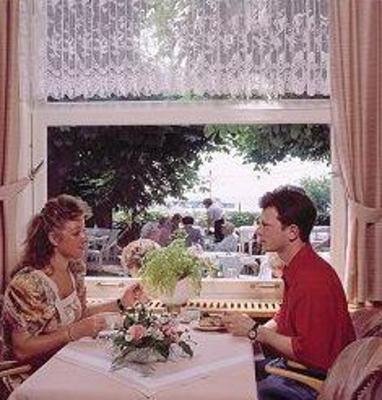 фото отеля Hotel Seewirt Nonnenhorn
