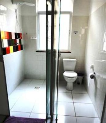 фото отеля Motter Home Curitiba Hostel