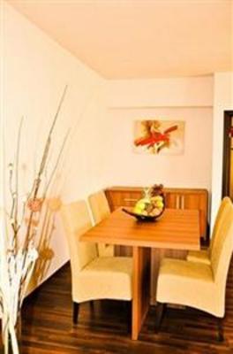 фото отеля Phoenicia Apartments Splai