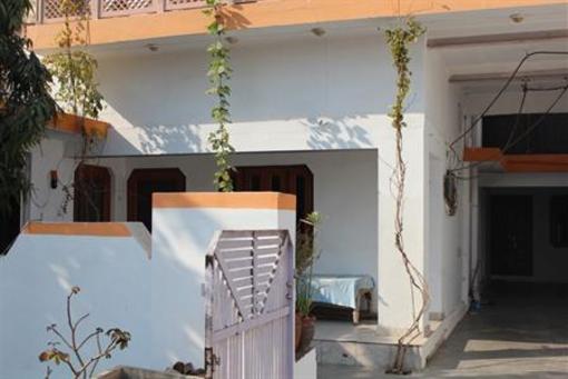 фото отеля Royal Guest House Bharatpur