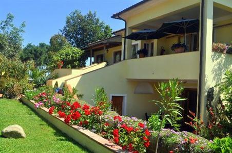 фото отеля Hotel Tirrena