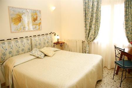 фото отеля Hotel Tirrena