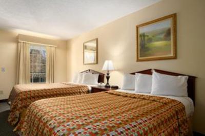 фото отеля Baymont Inn & Suites Eden