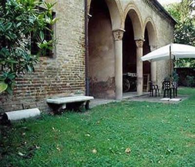 фото отеля Antica Corte Residence Di Charme Ferrara