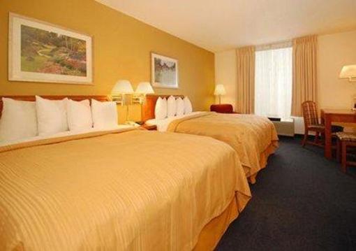 фото отеля Quality Inn Brookfield