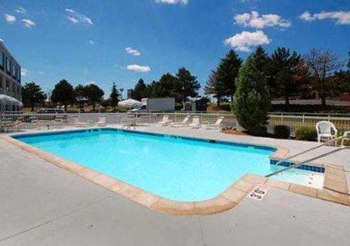 фото отеля Quality Inn Brookfield