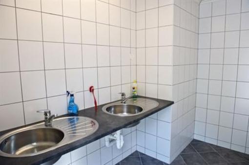 фото отеля Kinsarvik Camping