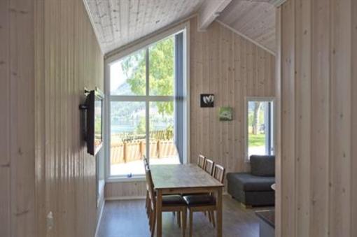 фото отеля Kinsarvik Camping