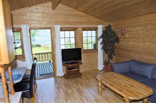 фото отеля Kinsarvik Camping