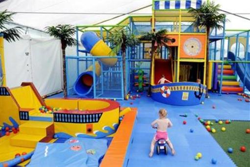 фото отеля Kinsarvik Camping