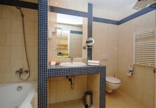 фото отеля Hunguest Hotel Beke