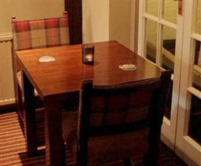 фото отеля Rose & Crown Inn
