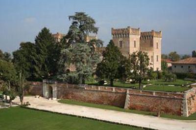 фото отеля Castello Bevilacqua
