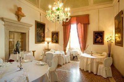 фото отеля Castello Bevilacqua