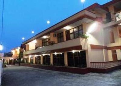 фото отеля Benteng Hotel