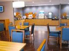 фото отеля Holiday Inn Express Hotel & Suites STAMFORD