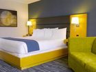 фото отеля Holiday Inn Express Hotel & Suites STAMFORD