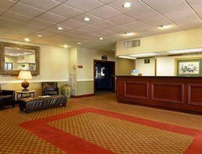 фото отеля Hotel MayQueen