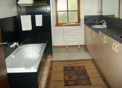 фото отеля Lemonthyme Lodge Wilmot (Australia)