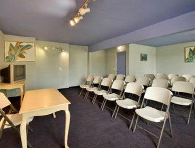 фото отеля Super 8 Redlands