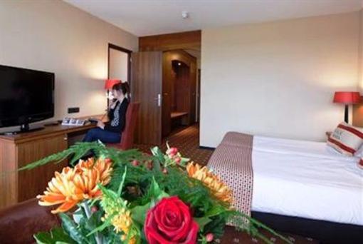 фото отеля Van Der Valk Hotel Wolvega