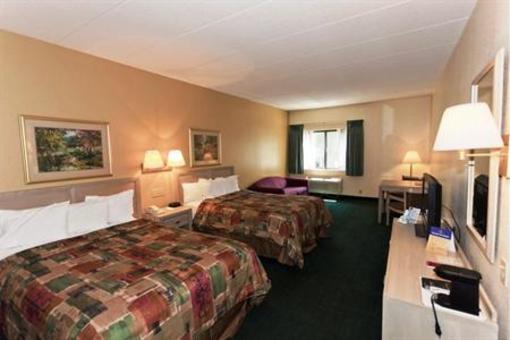 фото отеля BEST WESTERN Port Clinton