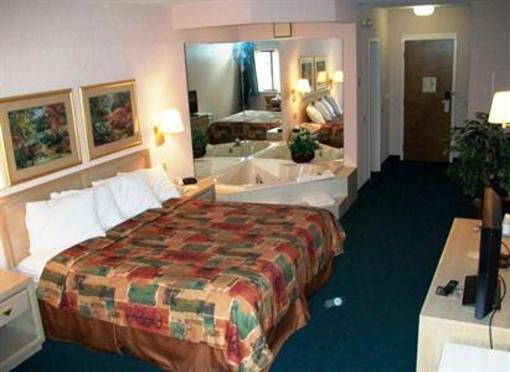 фото отеля BEST WESTERN Port Clinton
