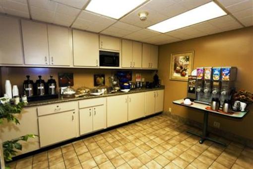 фото отеля BEST WESTERN Port Clinton