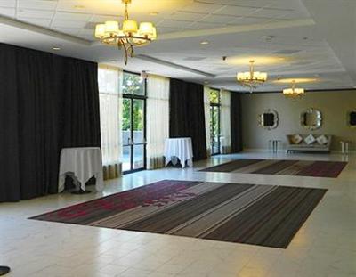 фото отеля Crowne Plaza Danbury