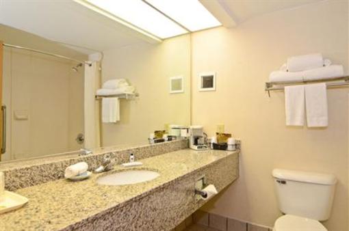 фото отеля Best Western Classic Inn
