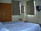 фото отеля Hostal Alcaravaneras