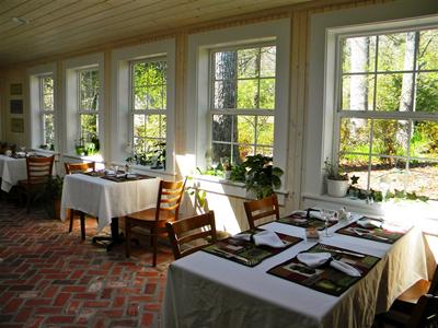 фото отеля The Garden Walk Bed and Breakfast Inn