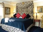 фото отеля The Garden Walk Bed and Breakfast Inn
