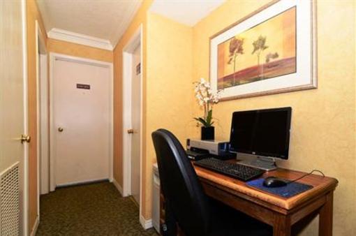 фото отеля Best Western Grants Pass Inn